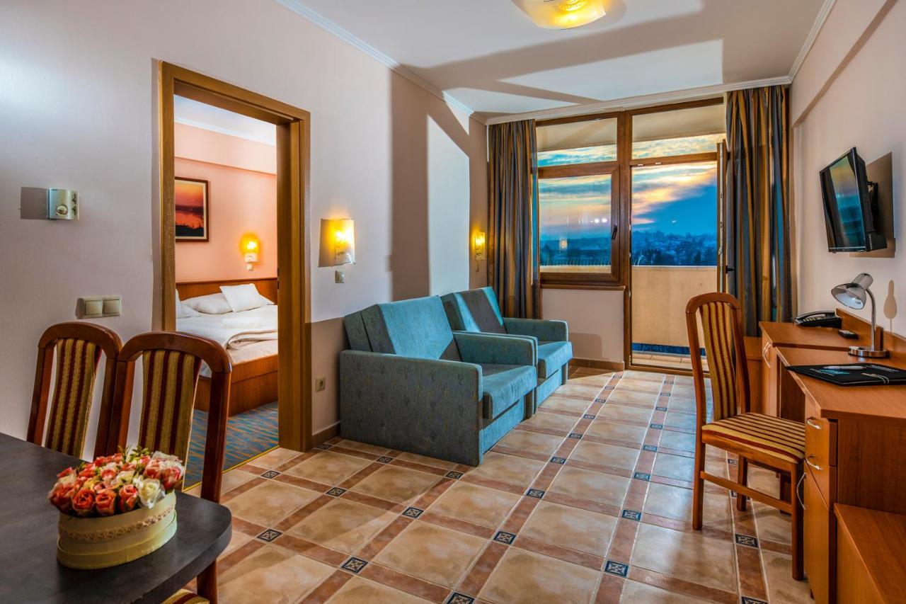 Duna Hotel Paks Kültér fotó