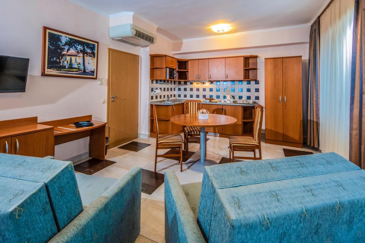 Duna Hotel Paks Kültér fotó