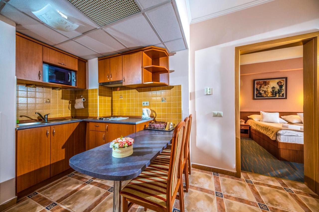 Duna Hotel Paks Kültér fotó